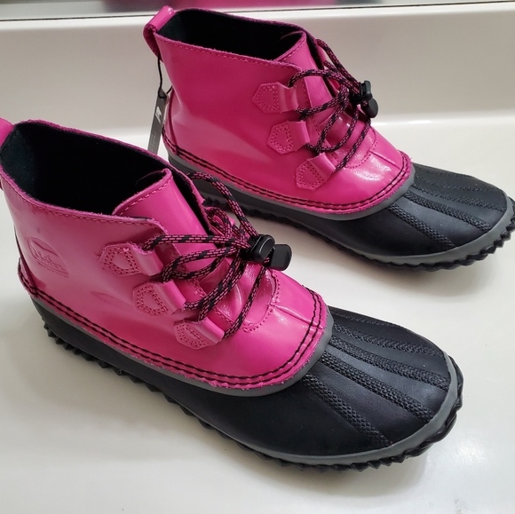 SOREL Out N About Waterproof Boots - Picture 6 of 13